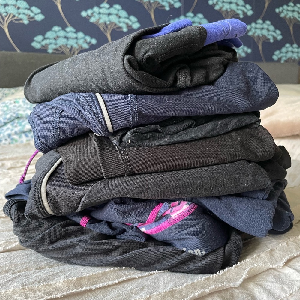 Lucy Cropped Athletic Pants LOT (8)